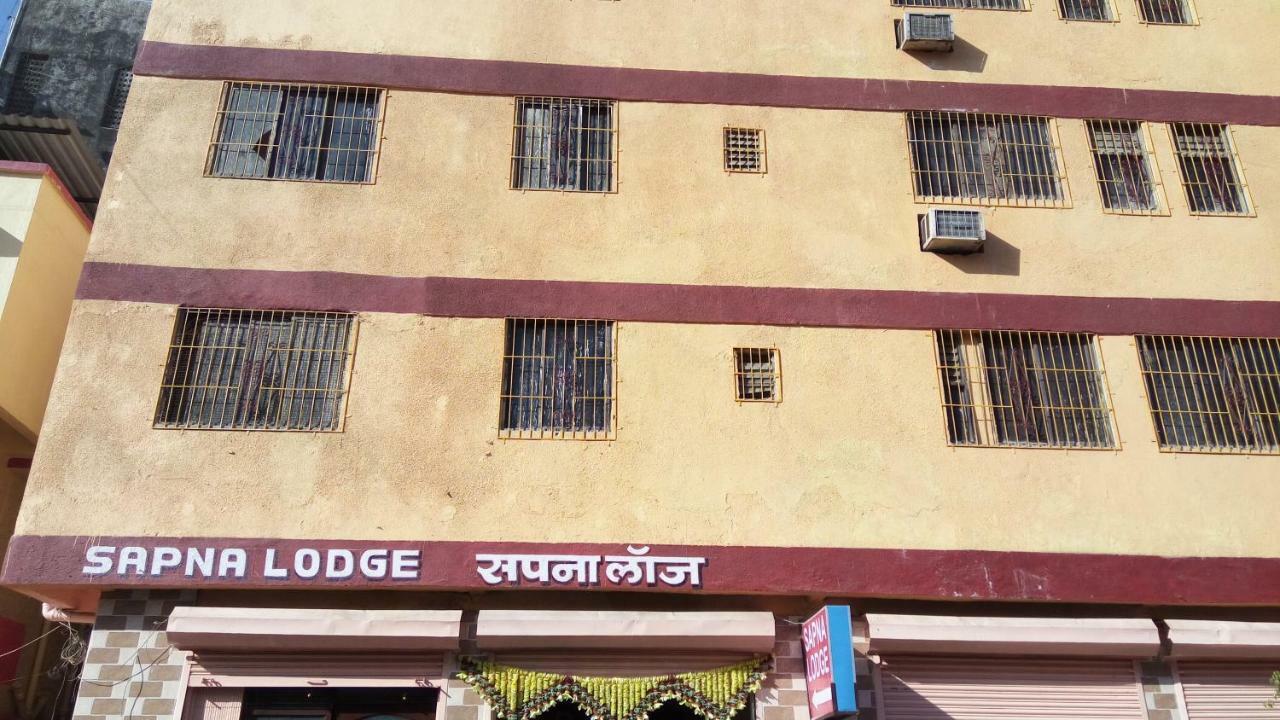 Hotel Sapna Lodge Vashi Exteriör bild